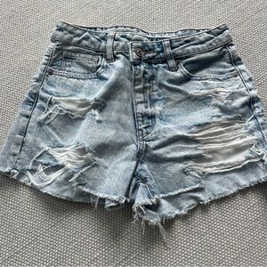 American Eagle Outfitters Light Blue Distressed Jean Shorts size 0